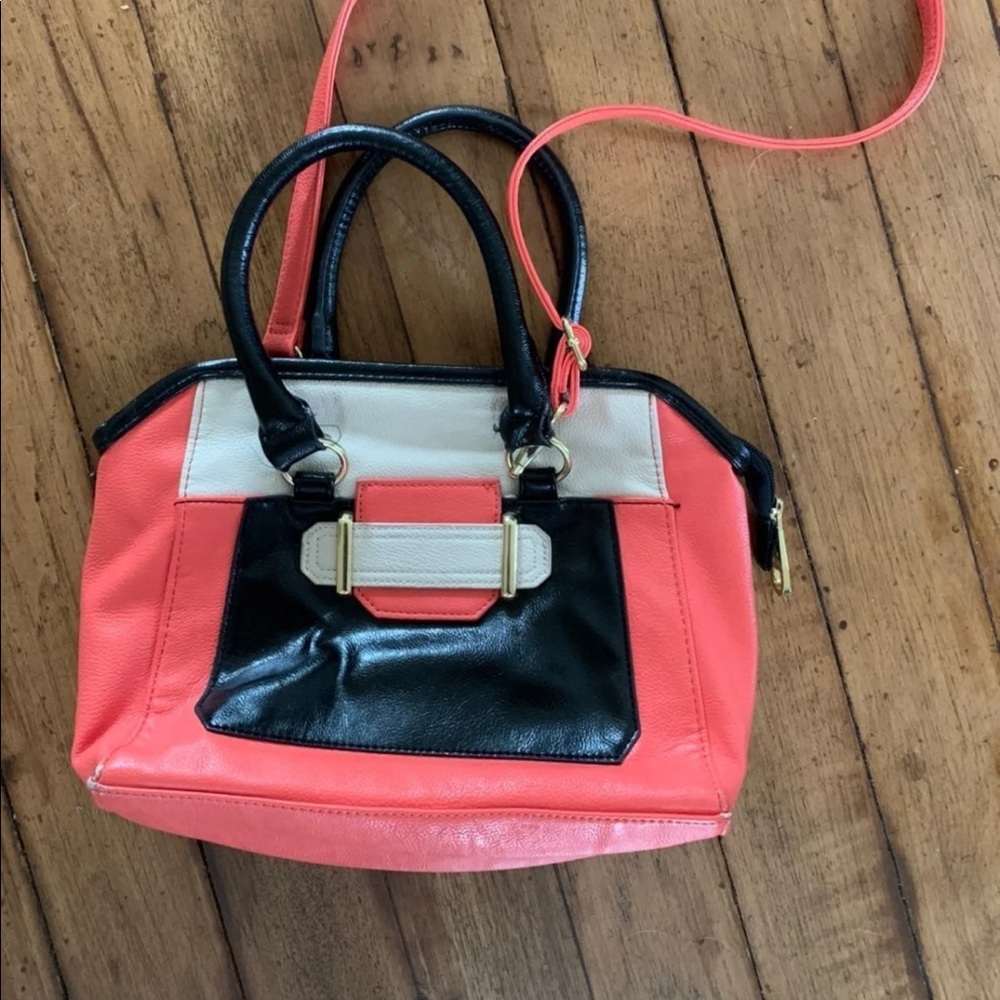 Steve Madden purse